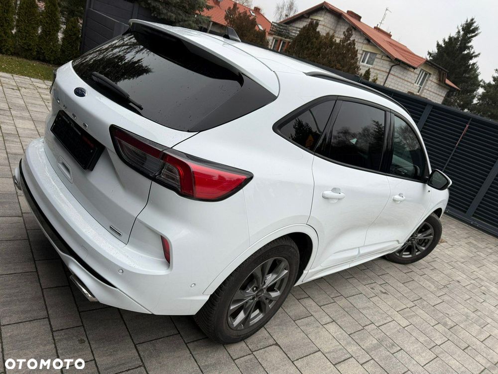 Ford Kuga - 4