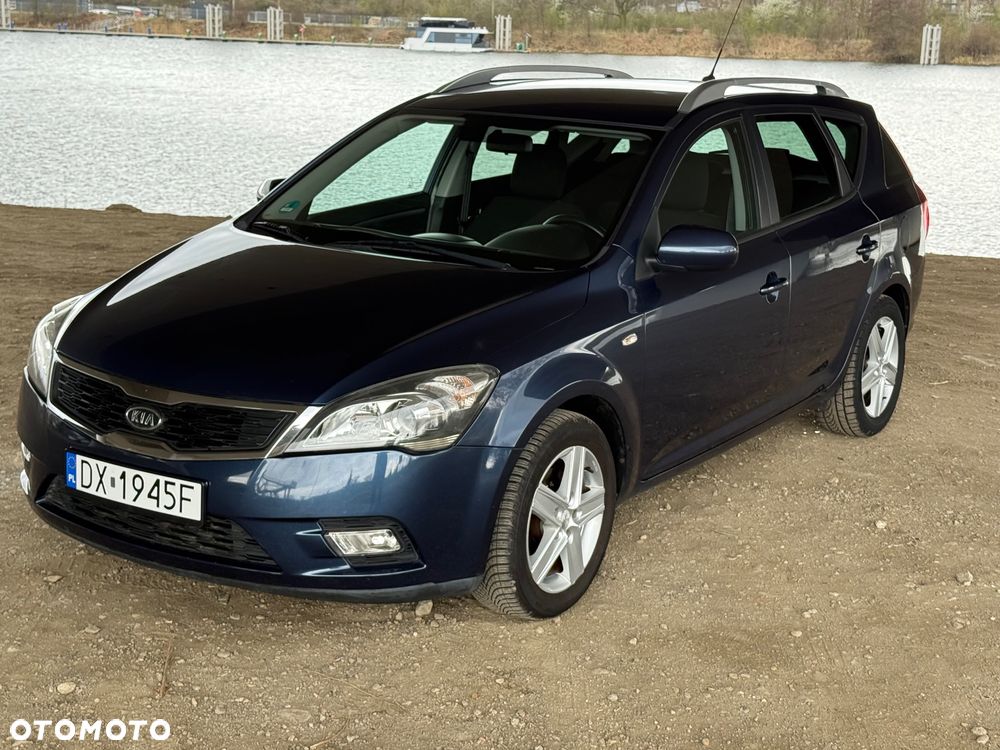 Kia Ceed 1.4 Comfort - 1
