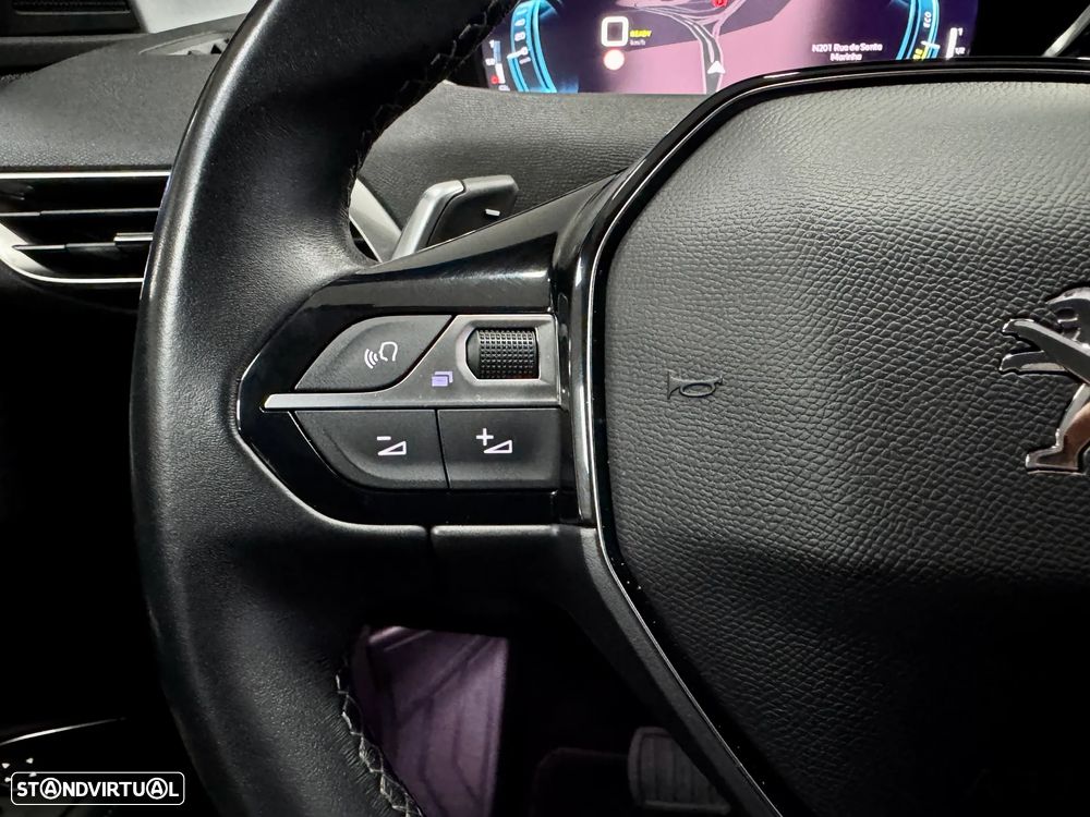 Peugeot 3008 1.6 Hybrid GT Pack e-EAT8 - 31