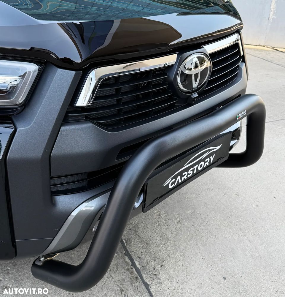 Toyota Hilux 2.8D 204CP 4x4 Double Cab AT MHEV Invincible - 11