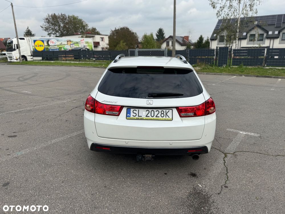 Honda Accord 2.0 Executive - 7