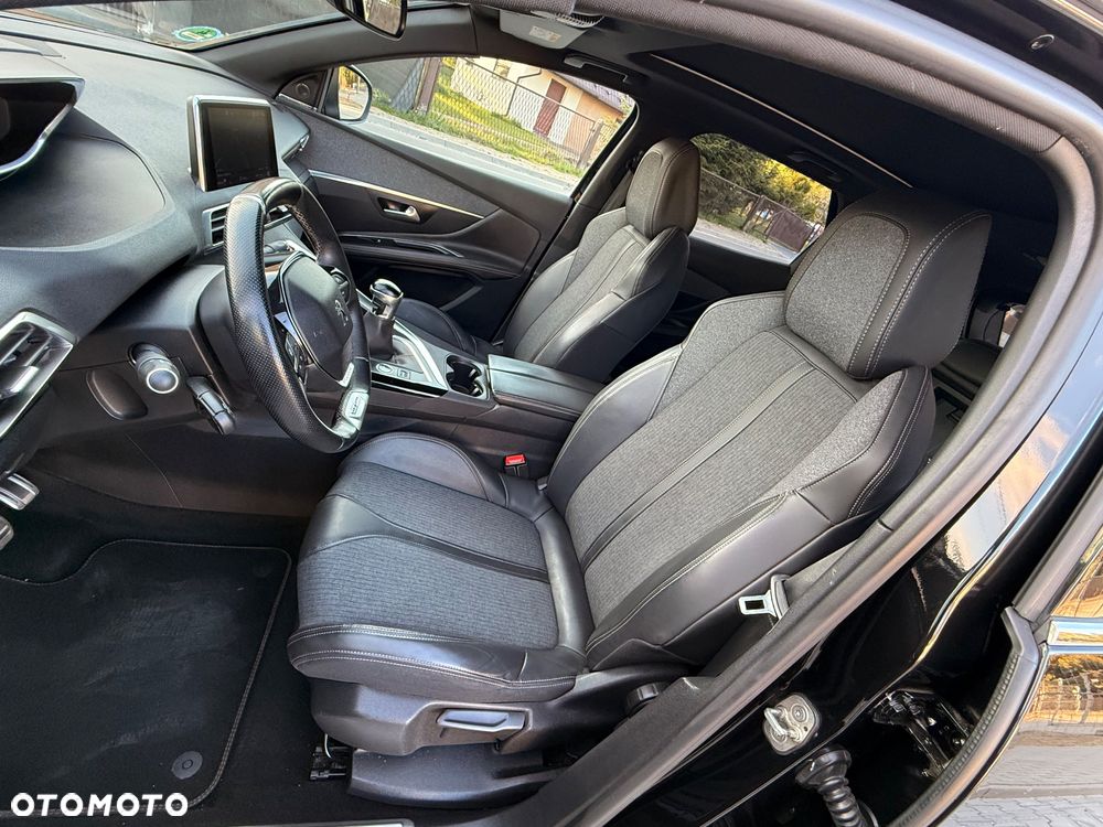Peugeot 3008 2.0 BlueHDi Allure S&S - 26