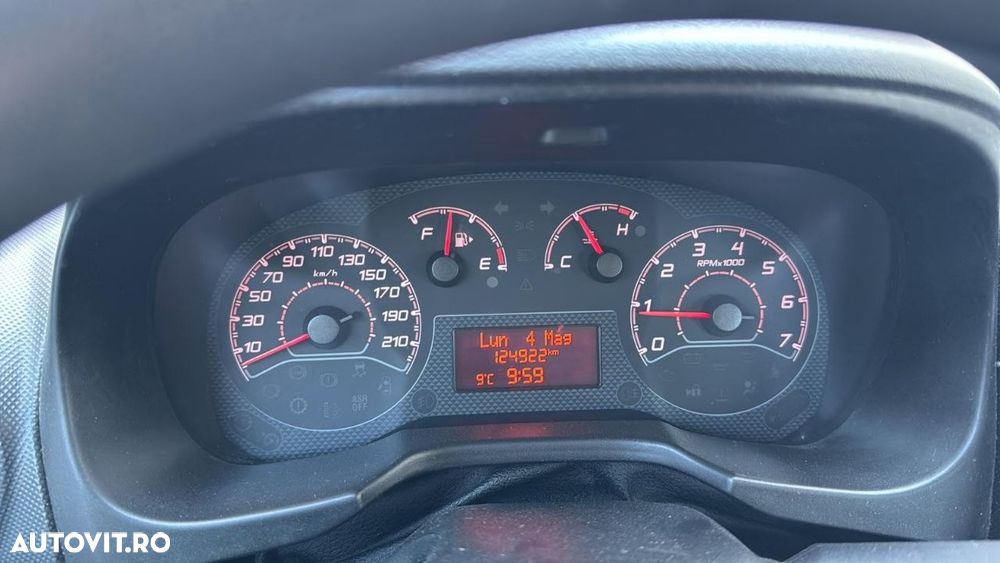 Fiat Qubo - 3