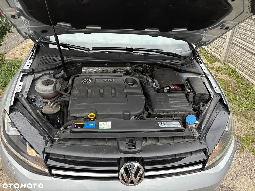 Volkswagen Golf Cabrio 2.0 TDI BlueMotion Technology - 24