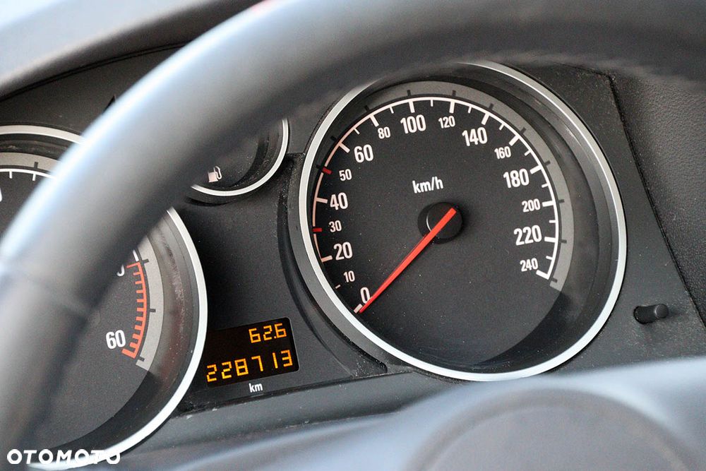 Opel Astra 1.7 CDTI DPF (119g) Innovation - 34