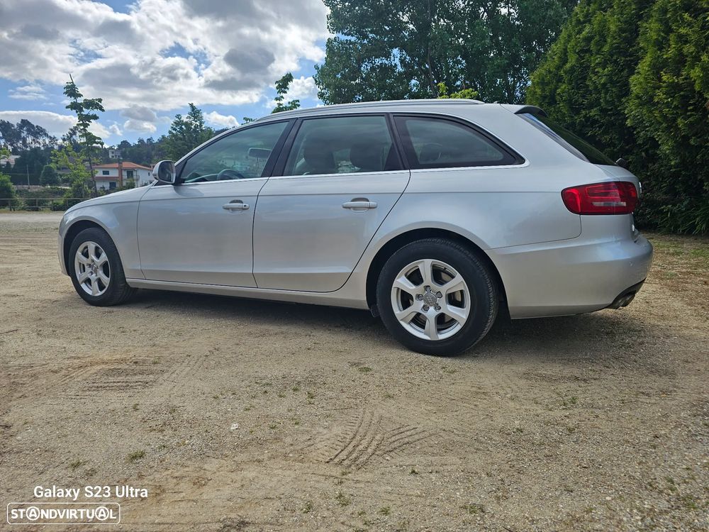 Audi A4 Avant 2.0 TDI - 8