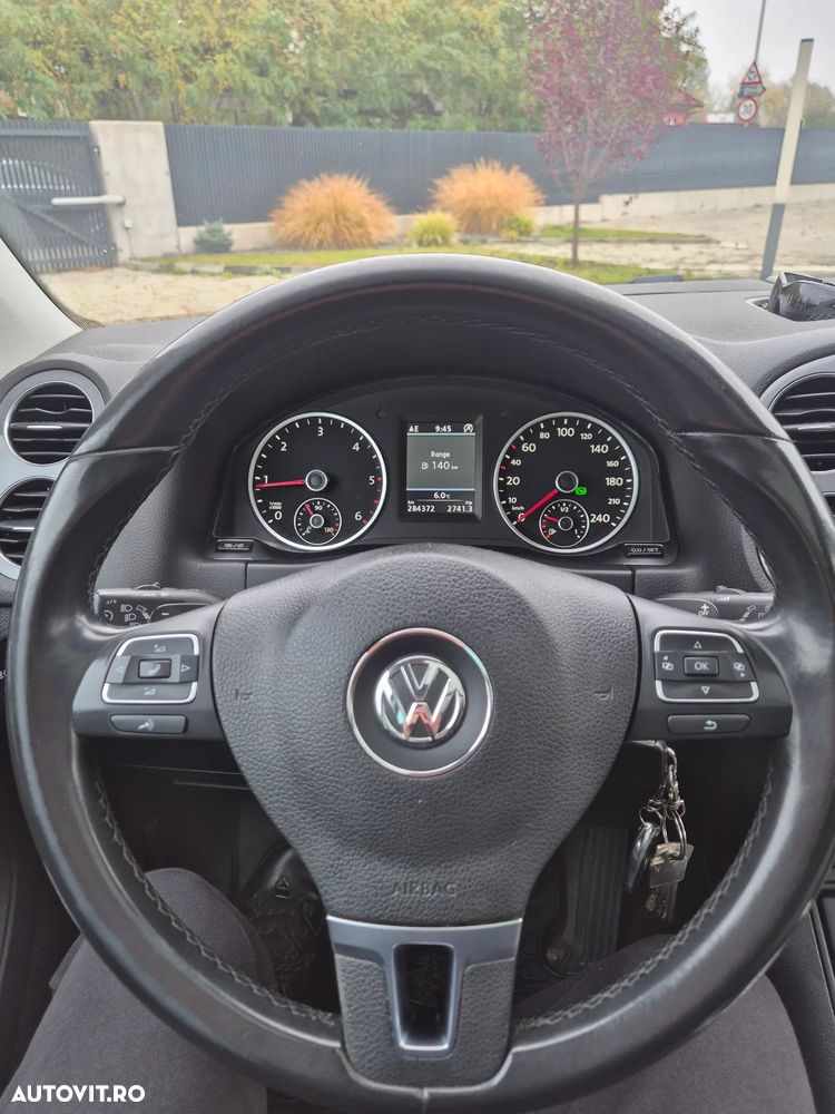 Volkswagen Tiguan - 16