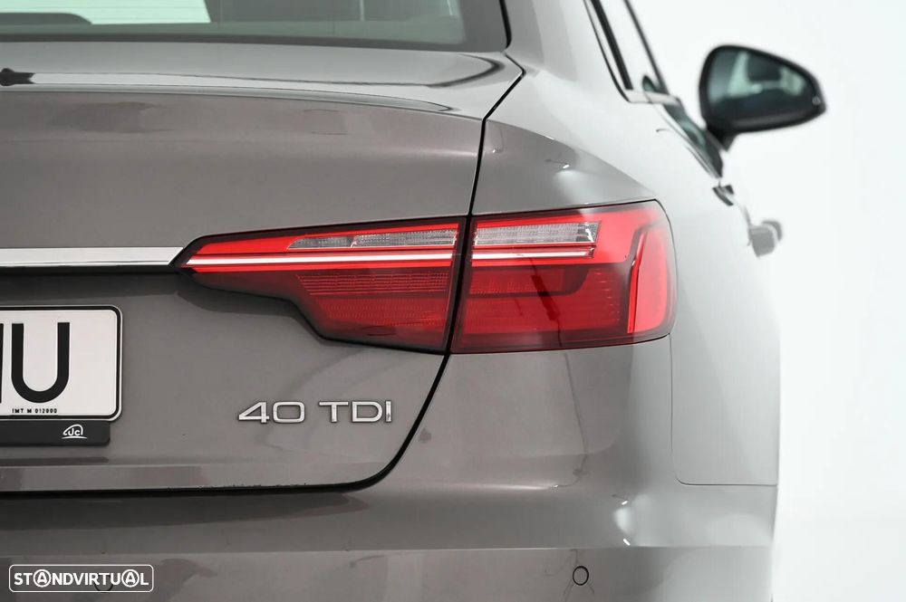 Audi A4 40 TDI S tronic - 11