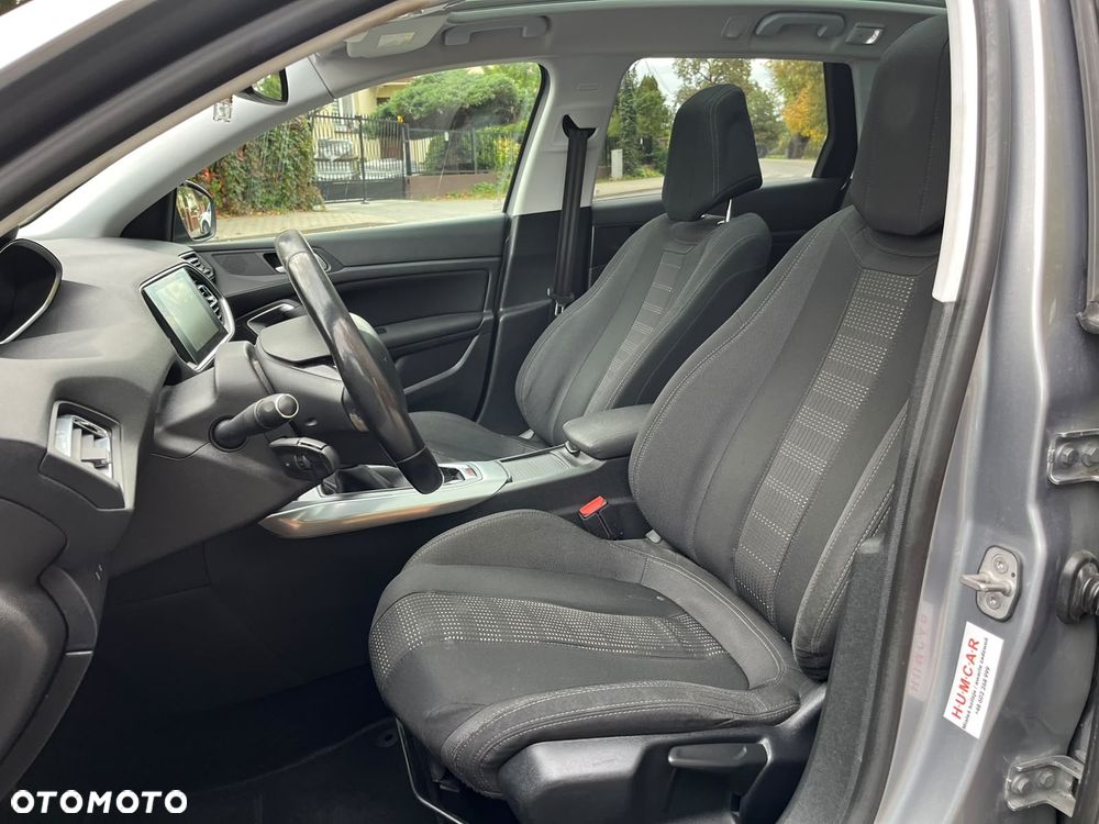 Peugeot 308 - 7