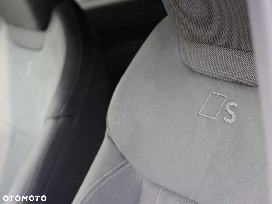 Audi Q3 Sportback 35 TFSI mHEV S-Line S tronic - 8