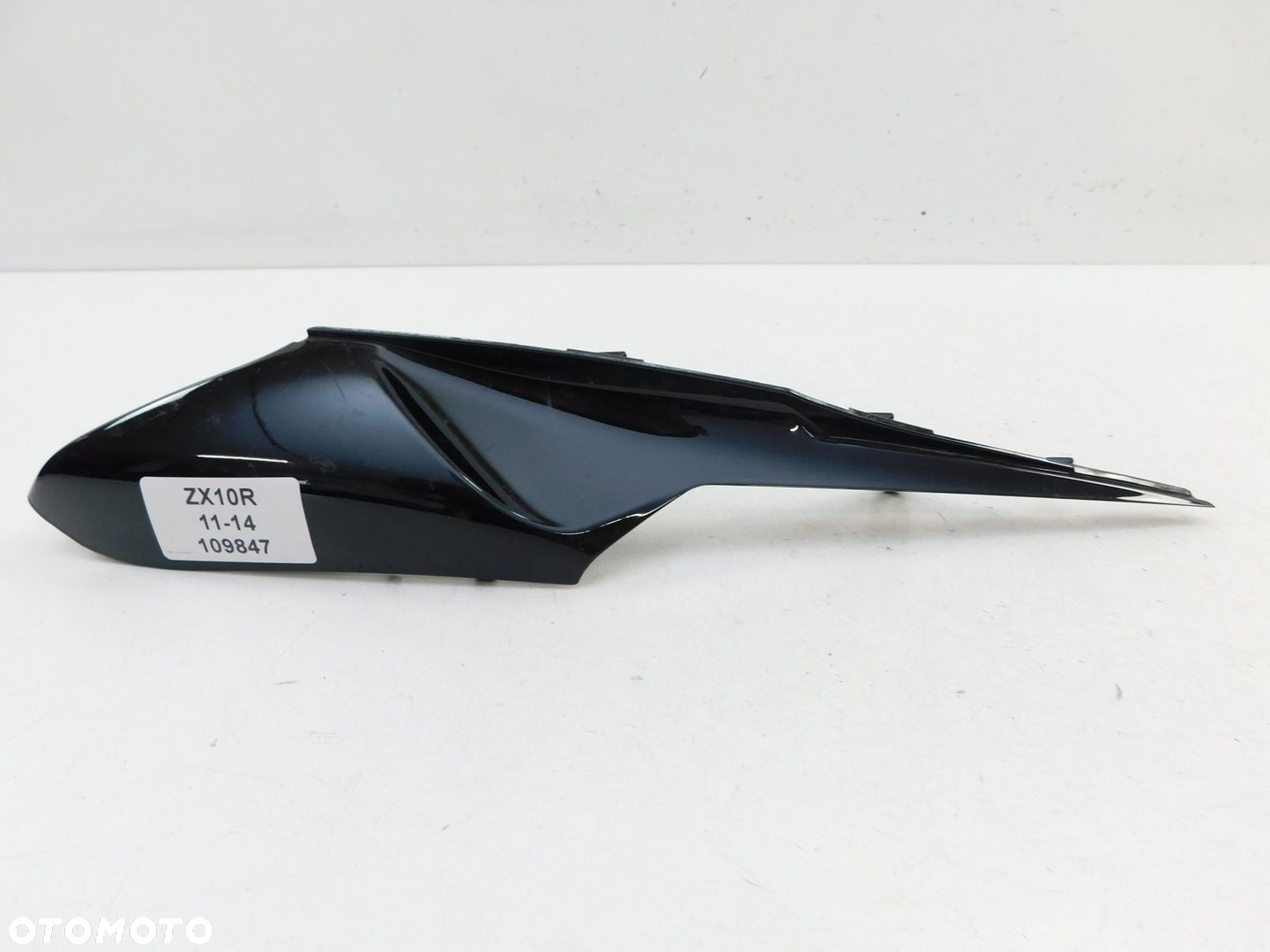 KAWASAKI ZX10R 11-14 WYPEŁNIENIE LEWE OGON ZADUPEK - 2