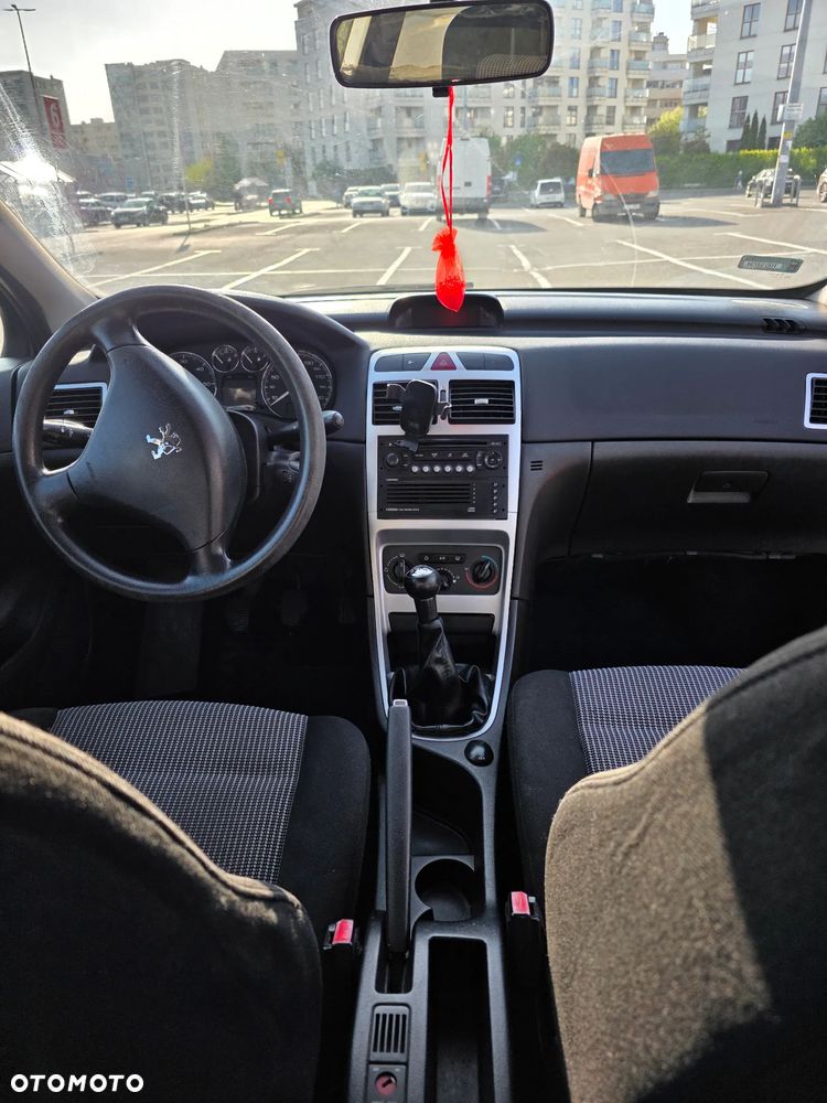 Peugeot 307 1.6 HDi - 15