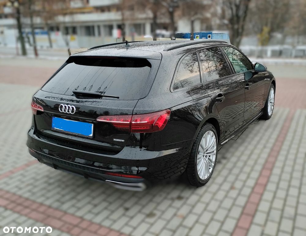 Audi A4 Avant 40 TDI quattro S tronic S line - 4