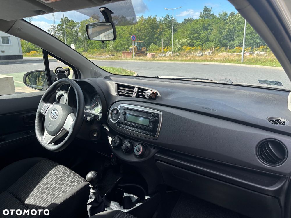 Toyota Yaris 1.33 Terra - 15