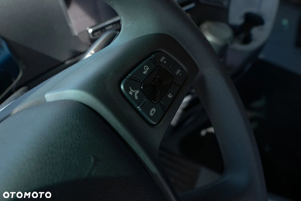 Mercedes-Benz ACTROS 2551 LS 6x2 oś pchana - 8