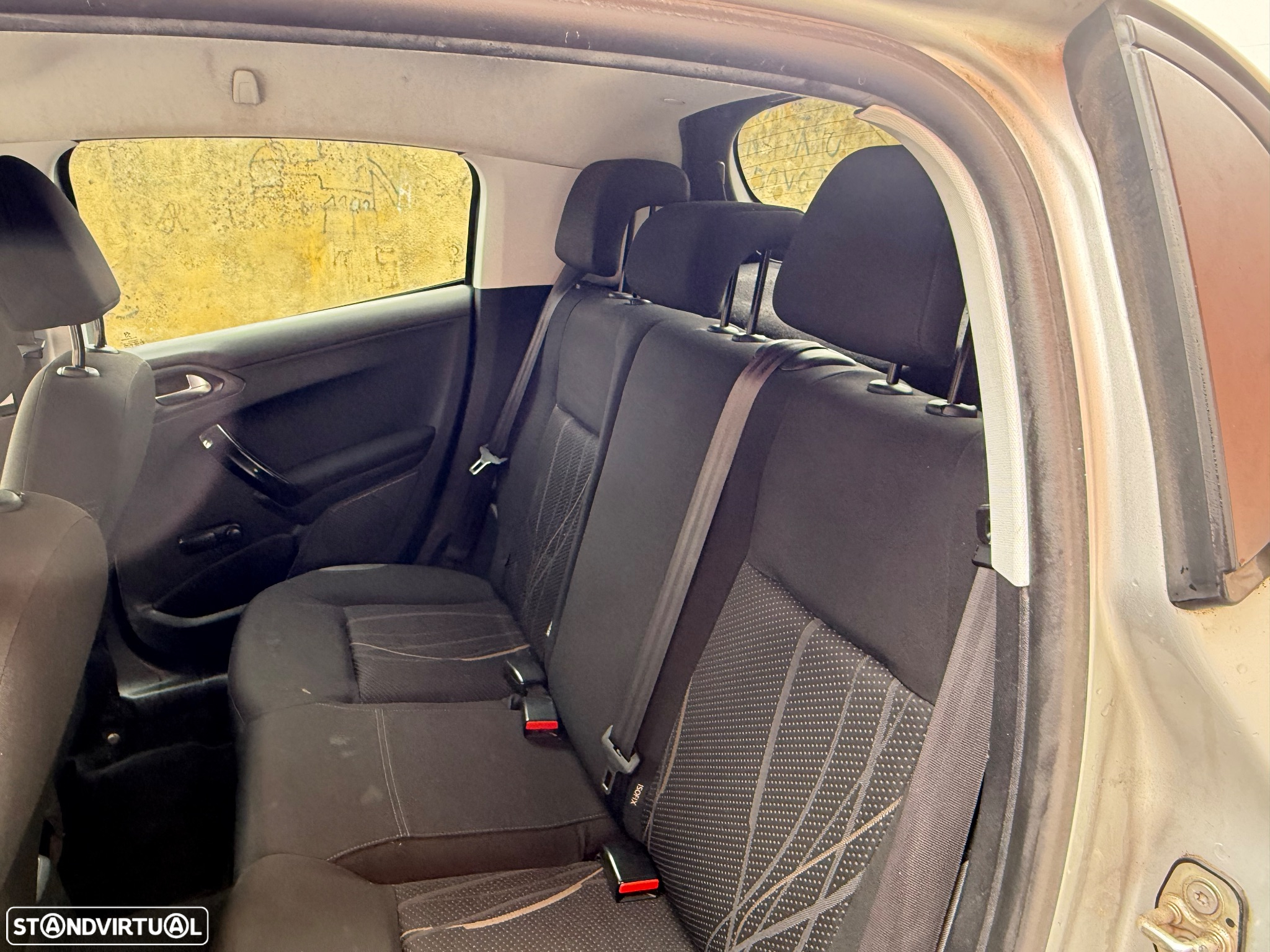 Peugeot 208 1.4 HDi Access - 13
