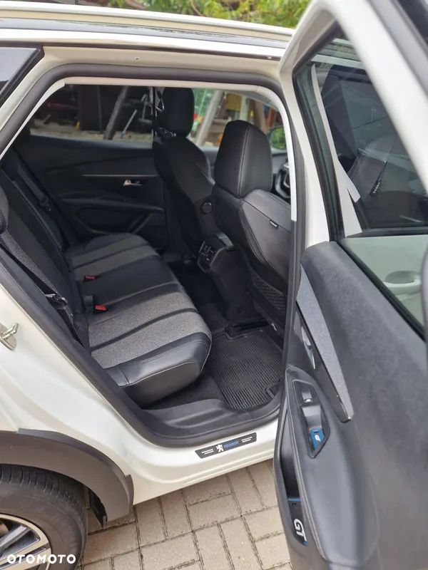 Peugeot 3008 1.2 PureTech Allure S&S - 10