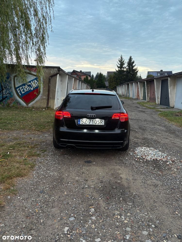 Audi A3 Sportback 2.0 TDI DPF Quattro Ambiente - 8
