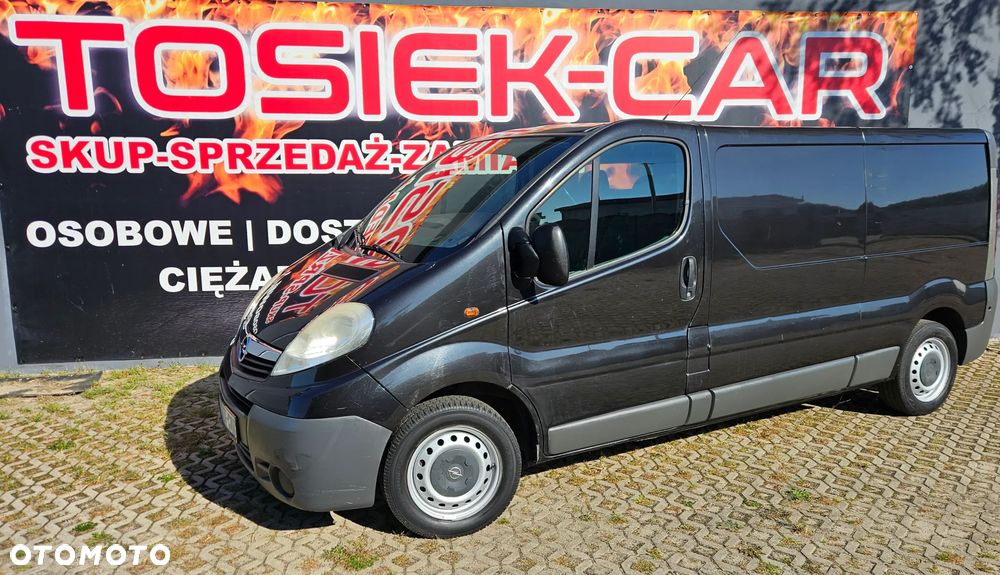 Opel Vivaro - 1