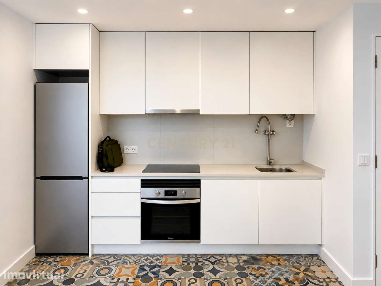 T2 de Charme, Totalmente Remodelado, no Coração Histórico de Setúbal a - Grande imagem: 2/15