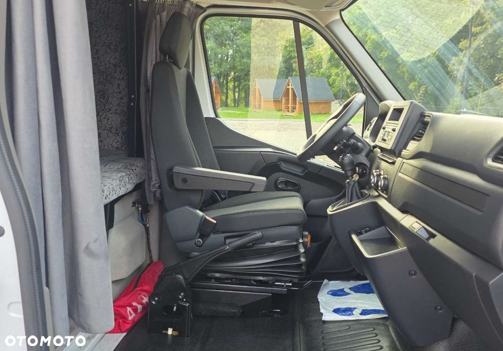 Renault Master - 15