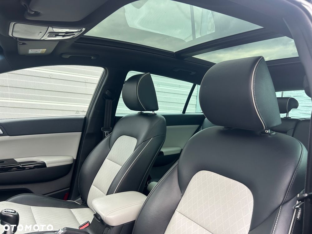 Kia Sportage 1.7 CRDI Business Line 2WD - 23