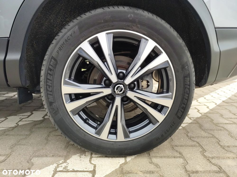 Nissan Qashqai 1.3 DIG-T N-Connecta EU6d - 20