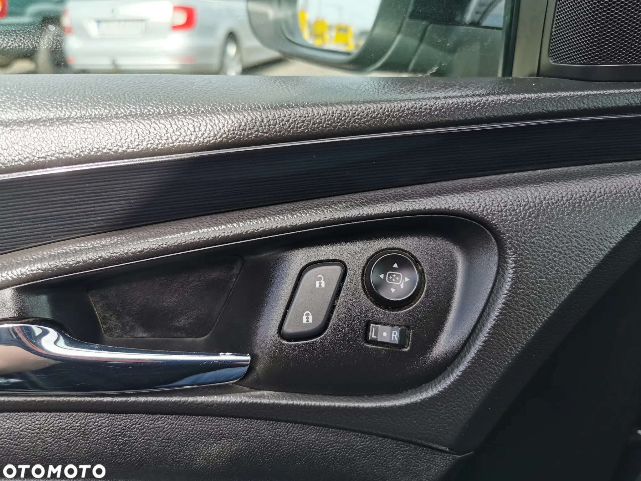 Opel Insignia 1.4 Turbo Sports Tourer ecoFLEXStart/Stop Innovation - 25