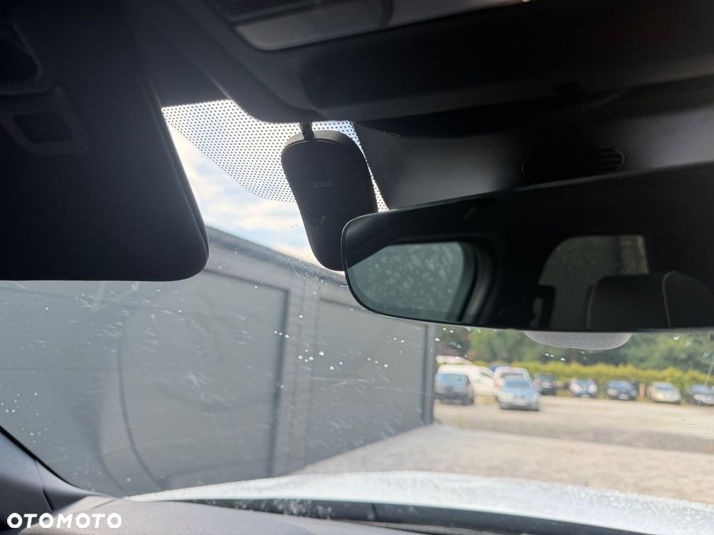 Land Rover Discovery 2.0 SD4 HSE Luxury - 6