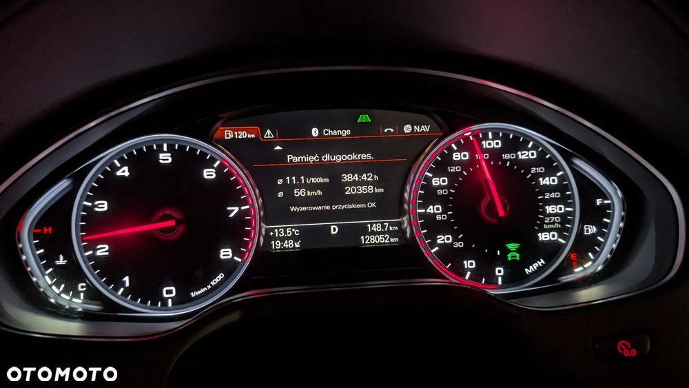 Audi A8 - 38