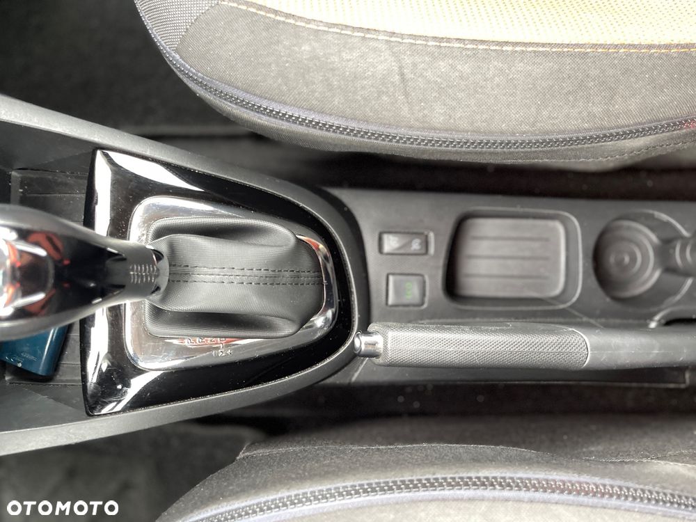 Renault Captur ENERGY TCe 120 EDC Dynamique - 30