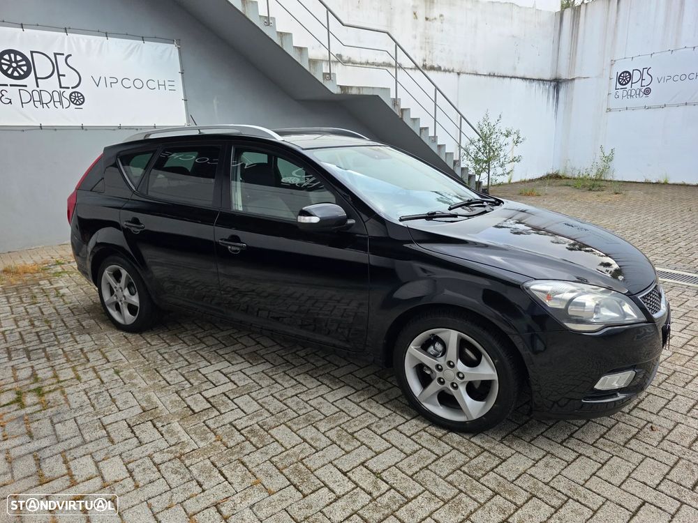 Kia Ceed SW 1.6 CRDi EX ISG - 12