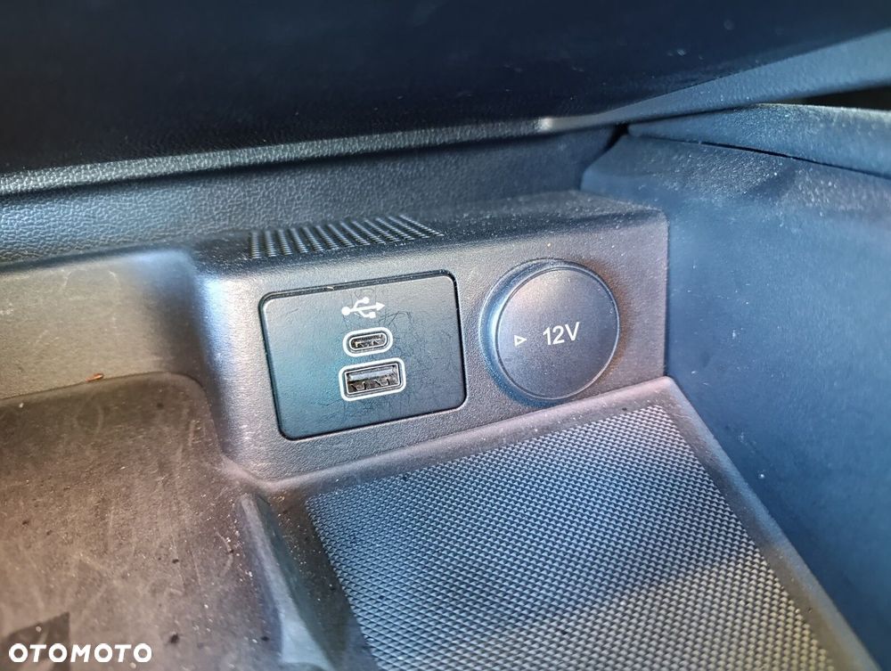 Ford Focus 1.0 EcoBoost Titanium - 35