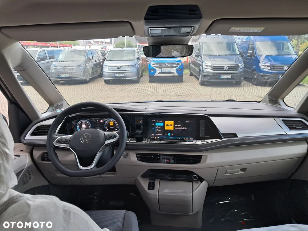 Volkswagen Multivan - 8