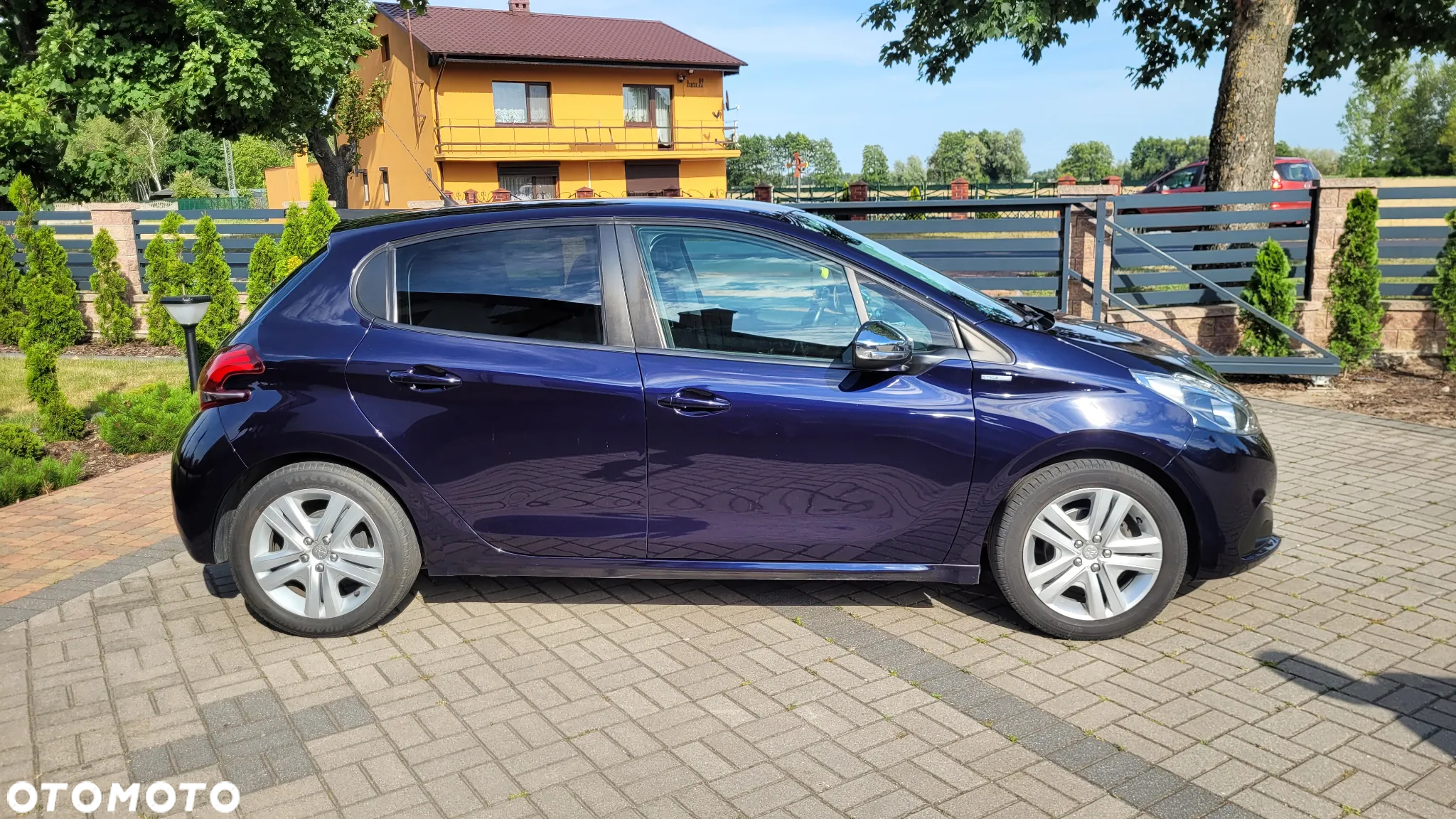 Peugeot 208 1.2 PureTech Style - 6