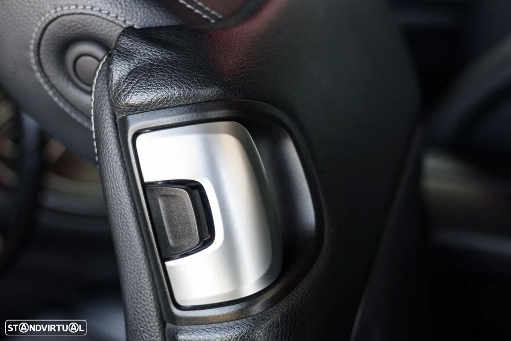 Mercedes-Benz E 220 d 9G-TRONIC Avantgarde - 29