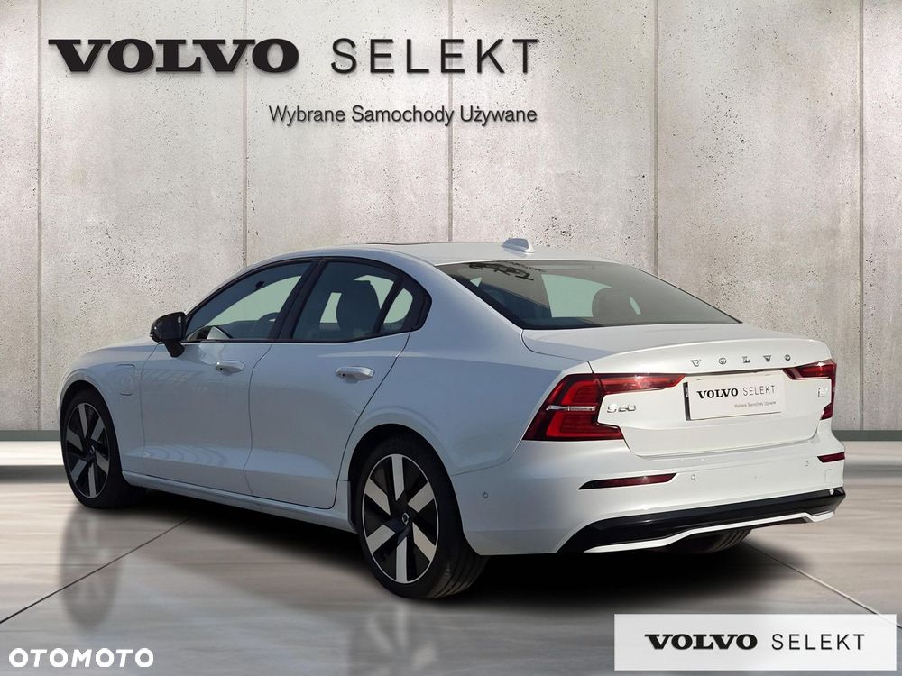 Volvo S60 T8 Recharge AWD Ultimate Dark - 4