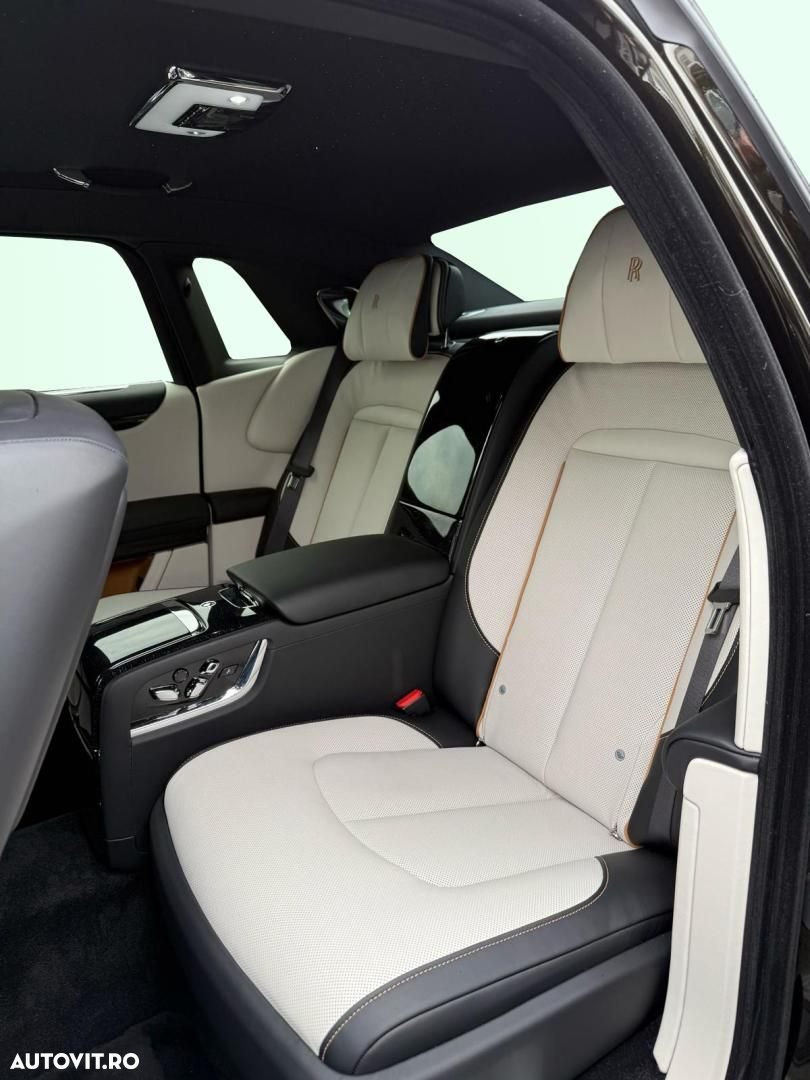 Rolls-Royce Ghost - 7