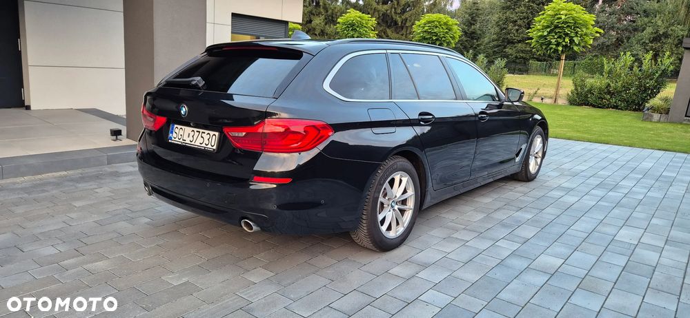 BMW Seria 5 520d Efficient Dynamics Luxury Line sport - 11