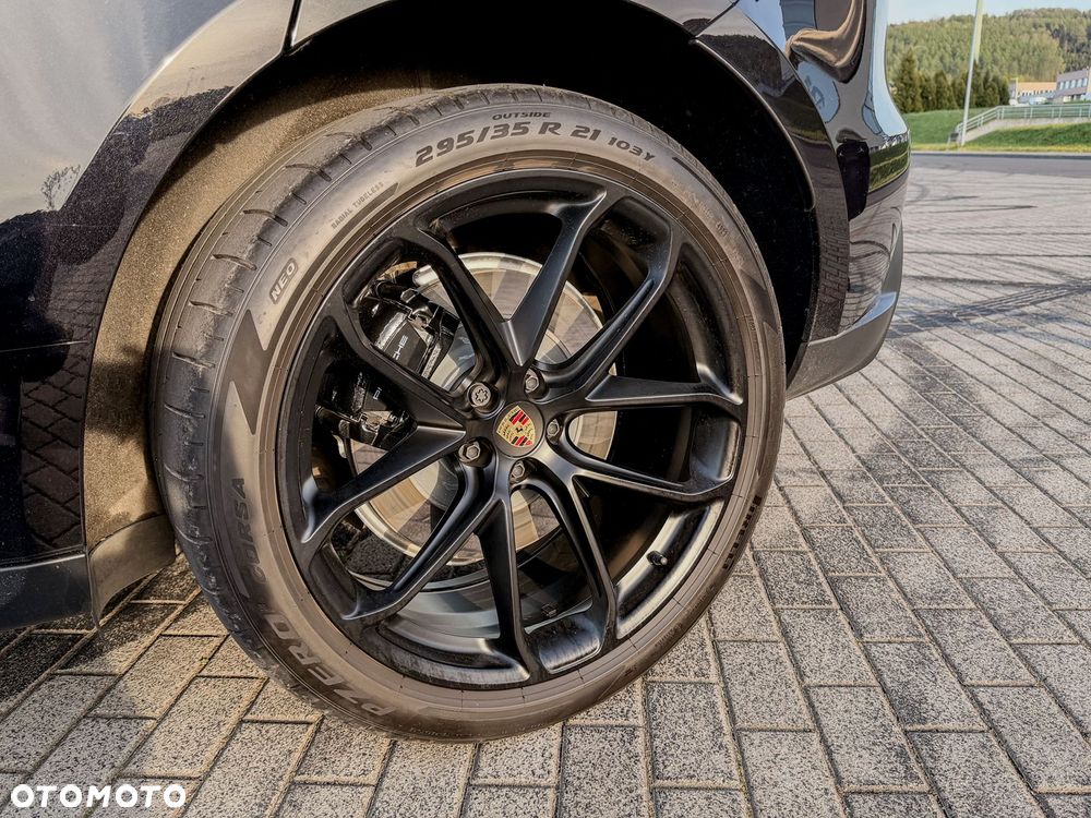 Porsche Macan - 18