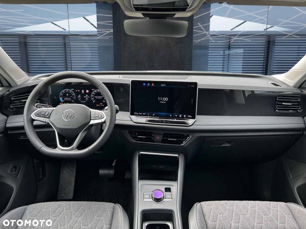 Volkswagen Tiguan - 5