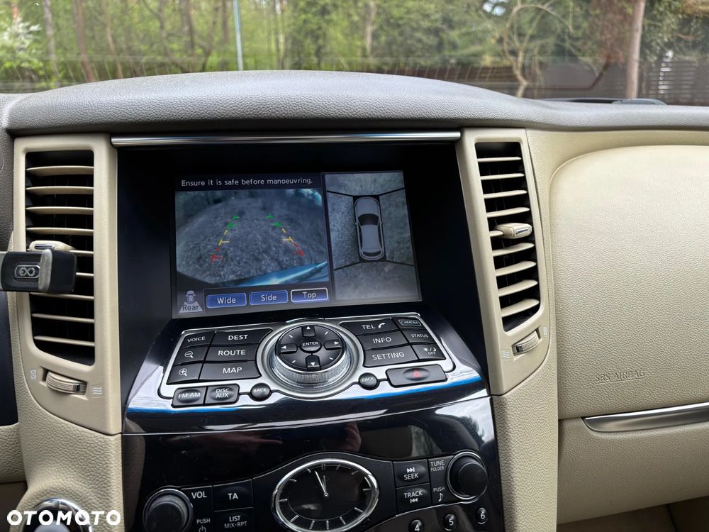 Infiniti FX FX30d S Premium - 16