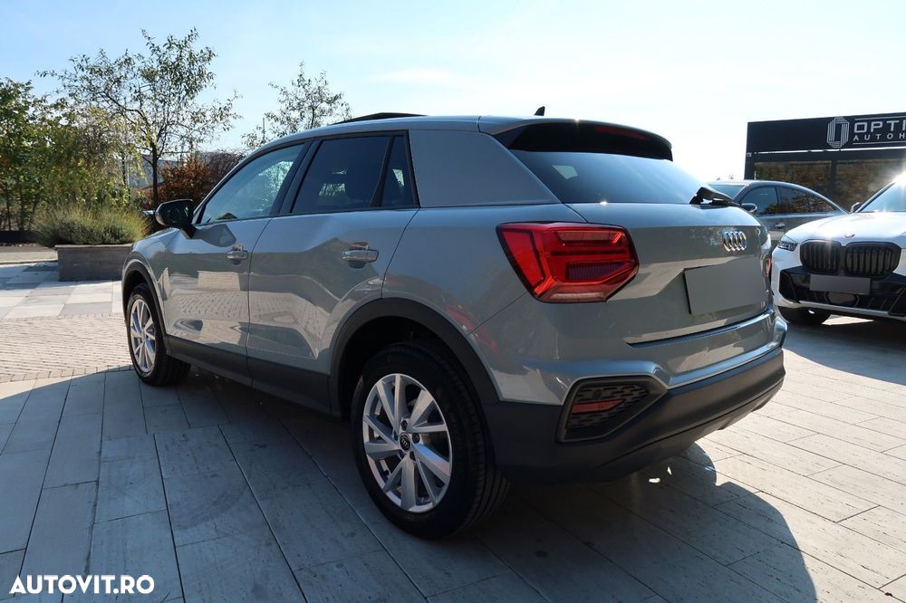 Audi Q2 40 TFSI quattro S tronic Design - 2