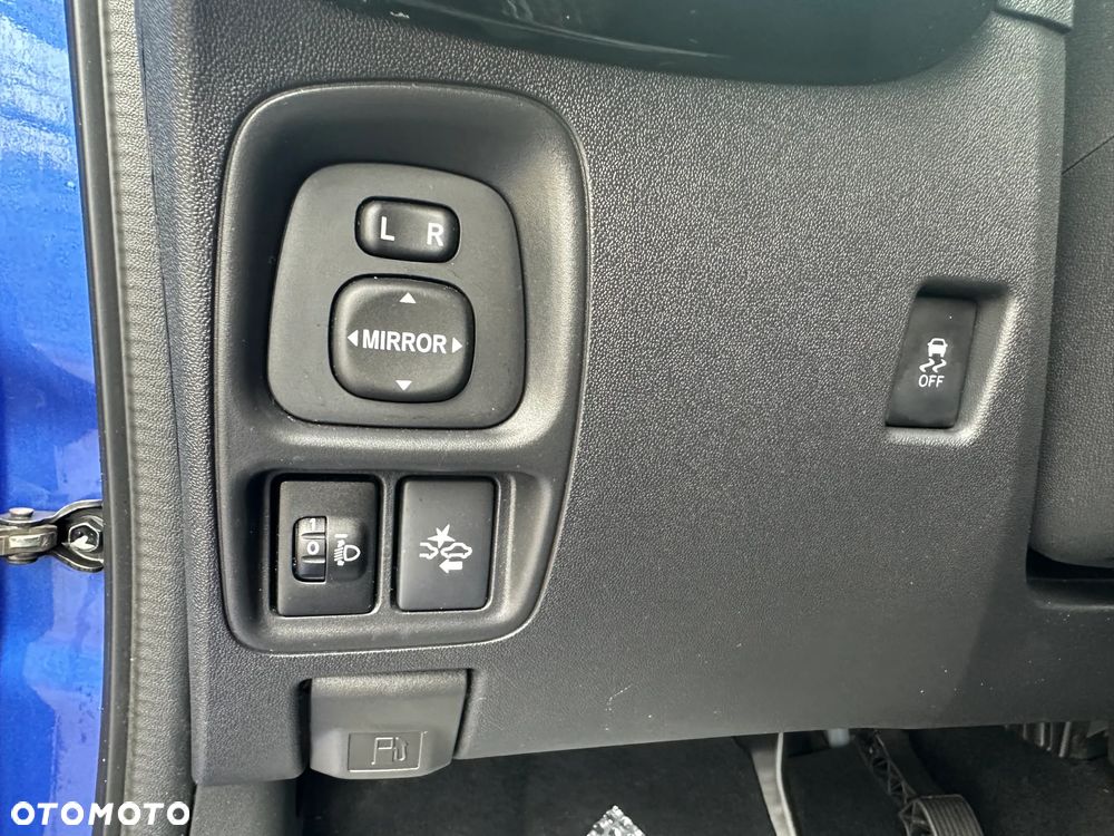 Peugeot 108 VTI 72 ETG5 Top Collection - 27