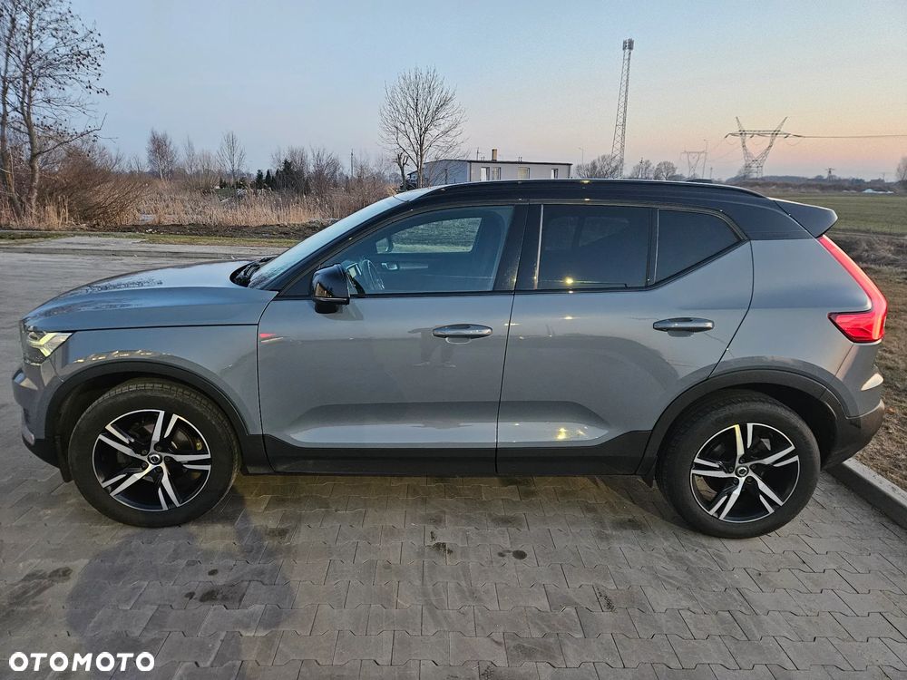 Volvo XC 40 D3 Geartronic R-Design - 4