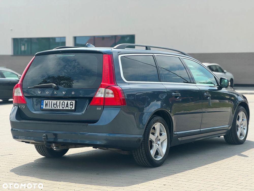 Volvo V70 3.2 Summum - 11