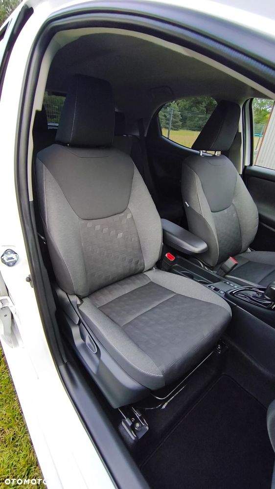 Toyota Yaris Hybrid 1.5 Active - 32