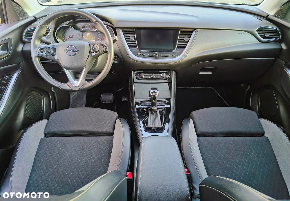 Opel Grandland X 1.2 Start/Stop Automatik Business INNOVATION - 11