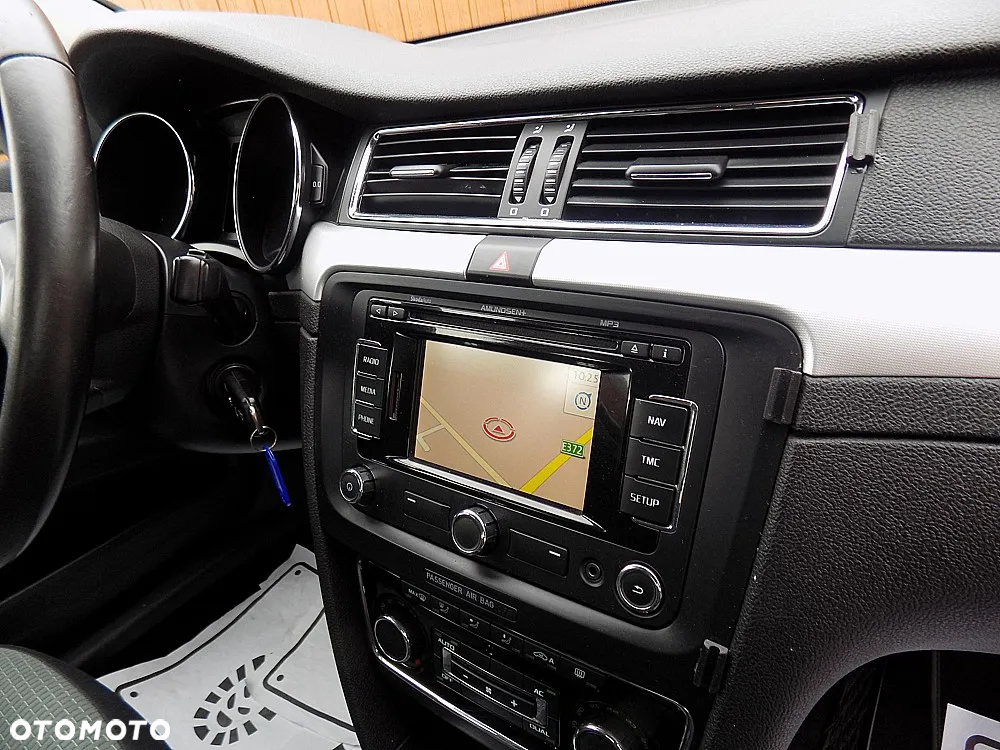 Skoda Superb 2.0 TDI 4x4 Elegance - 16
