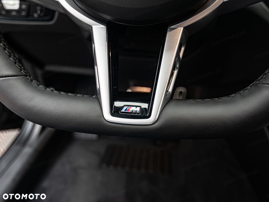 BMW Seria 3 330i xDrive M Sport - 21